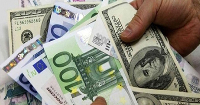 Dolar ve Eurodan Rekor Üstüne Rekor!