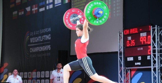 Ayşegül Çakın Halterde Avrupa İkincisi