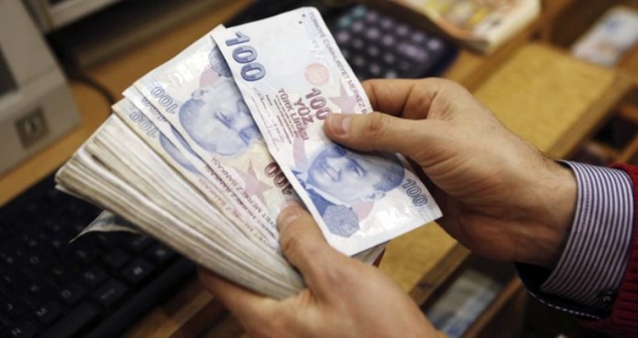 İş Dünyasından Türk Lirası’na Destek! Tekstilciler TL’ye Döndü, Turizmciler Kuru Sabitledi