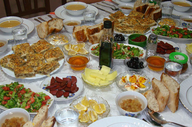 Diyetisyenler Ramazan’da Doğru Beslenmeye Dikkat Çekiyor