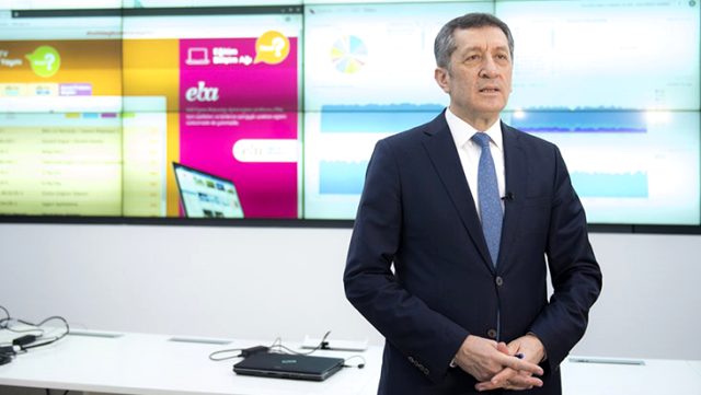Son Dakika: Milli Eğitim Bakanı Selçuk: Okulları Eylül, Ekim Aylarında Açmak İçin Çalışmalarımız Var