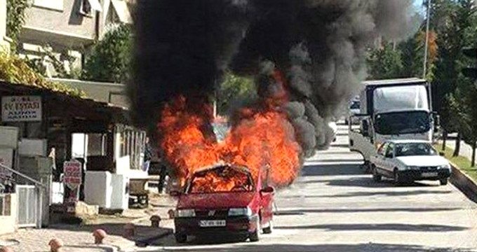 Kırmızı Işıkta Bekleyen LPG’li Aracın Alev Topuna Döndüğü Anlar Kamerada