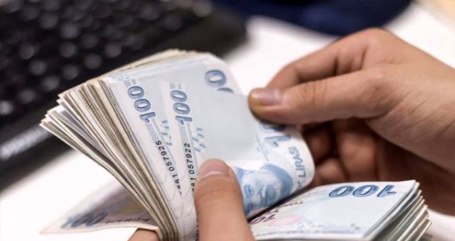 Sgk; Emeklilere, Memurlara Ve İşçilere Toplu Para İadesi Yapacak