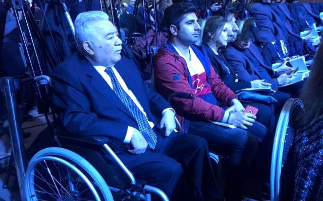 Tanıtım Toplantısına Tekerlekli Sandalyeyle Katılan Babacan’In Babasından, Oğluna Tek Cümlelik Nasihat