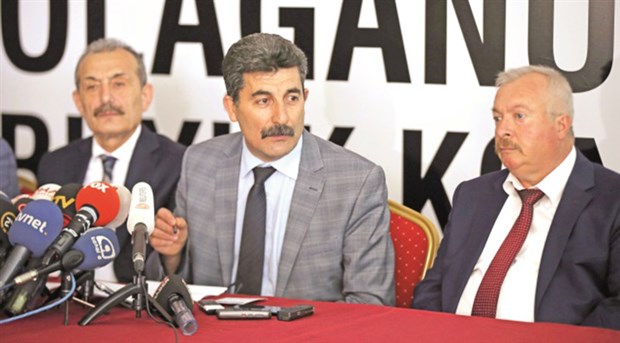 3 Kişilik Kurultay Çağrı Heyeti, MHP’den İhraç Edildi