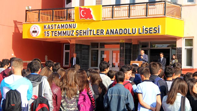 40 İldeki 55 Lisenin Adı ’15 Temmuz Şehitleri’ Oldu