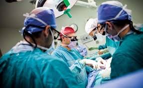 Diyarbakır’da HIV’li Kadının Doğumuna Girmeyen Doktorlara Sağlık Bakanlığından Soruşturma