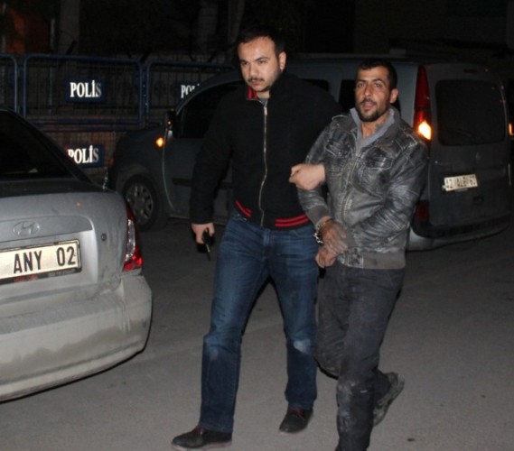 Suçüstü Yakalanan Hırsızın Sözleri Şaşırttı: Ne Yapıyorsak Eroin Yüzünden