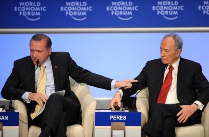 Şimon Peres, Erdoğan’ın ‘One Minute’ Çıkışıyla Hatırlanıyor