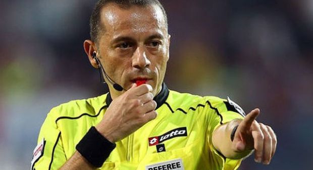 Cüneyt Çakır’ın EURO 2016’da Yöneteceği İlk Maç Belli Oldu