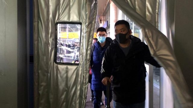 Çinli Hemşirenin Videosu Tüm Dünyayı Salladı: Hükümet Yalan Söylüyor, Enfekte Sayısı 90 Bin