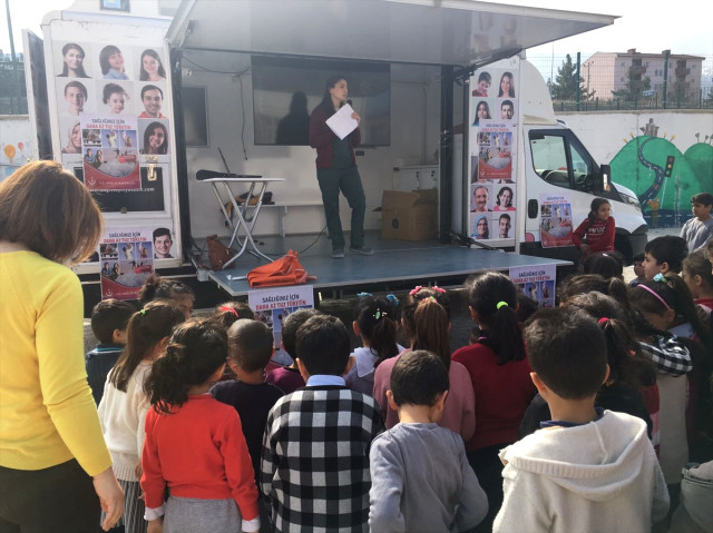 Kale’de İlkokul Öğrencilerine Sağlık Eğitimi