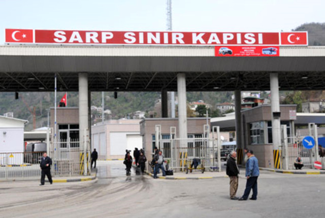 Sarp Sınır Kapısı’ndan Belirli Saatler İçerisinde Giriş Çıkış Yapılabilecek