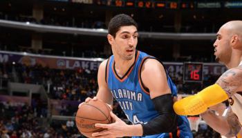 NBA’de Ersan İlyasova, FETÖ’cü Enes Kanter’i Yere Serdi