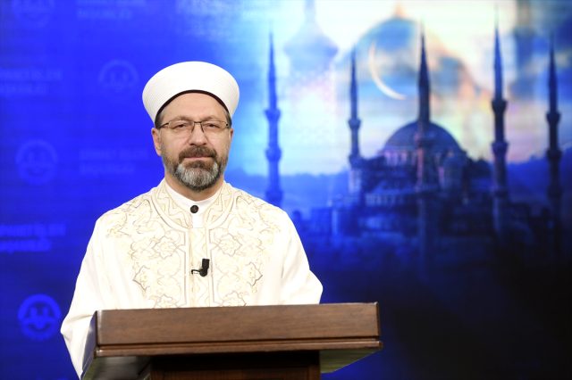 Diyanet İşleri Başkanı’na Soruldu: Salgında Ölenler Şehit Sayılır Mı?