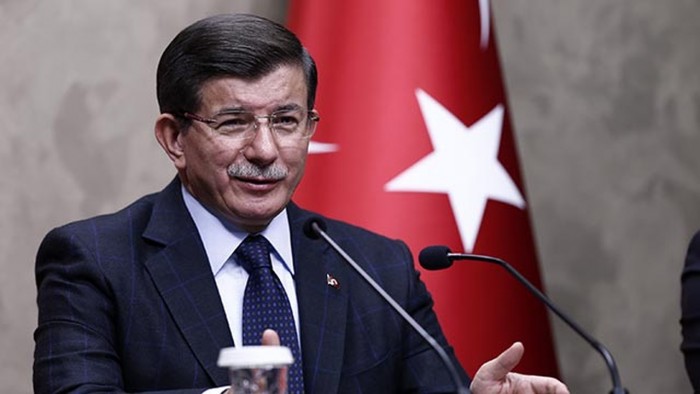 Başbakan Ahmet Davutoğlu’ndan Laiklik Tartışmasına Açıklama Geldi