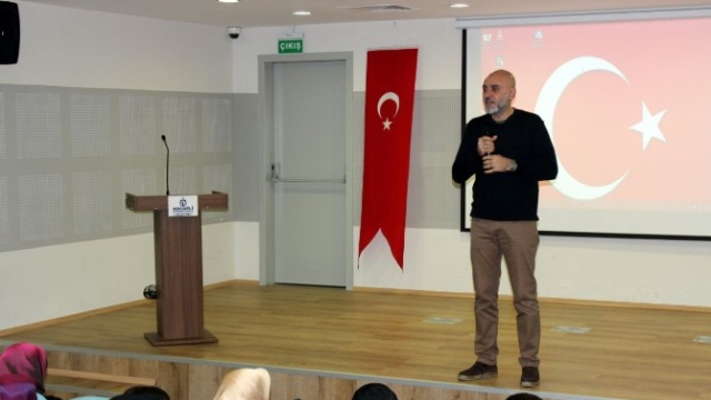 Kocaeli Büyükşehir Belediyesi Gençlere Önem Veriyor