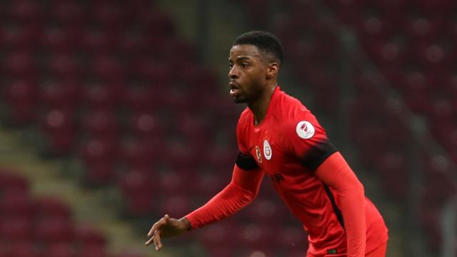 Galatasaray’da Ryan Donk’a Çin’den Teklif Geldi