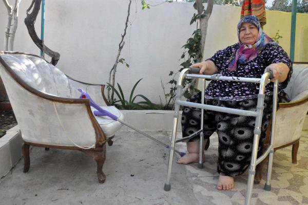 Eşi Ölünce Hayata Küstü, 180 Kilo Oldu, Dışarı Bile Çıkamıyor