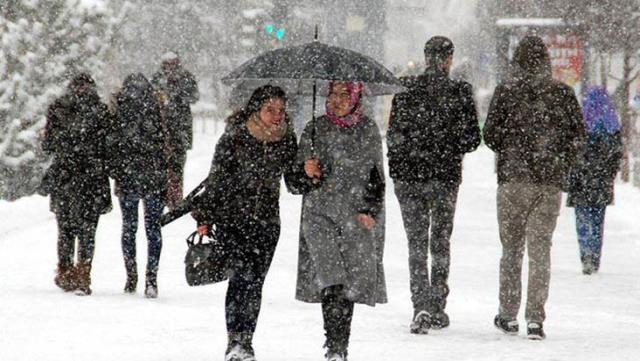 Meteoroloji Gün Gün Uyardı! İstanbul’a Kar Geliyor