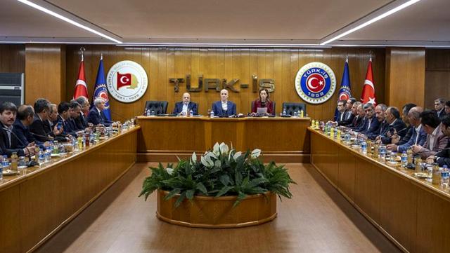 Son Dakika: Türk-İş, Hak-İş ve DİSK’ten ortak açıklama: Asgari ücret belirlenirken geçim şartları dikkate alınmalı