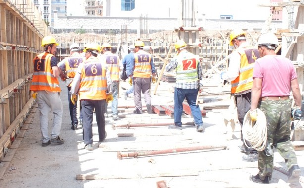 Belgesiz İşçi Çalıştırana, İşçi Başına 500 Lira Ceza Kesilecek