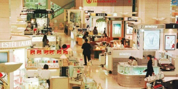 Tokyo'da Saf Altın Çay Kâsesi Çalındı