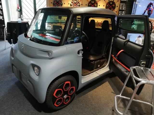 Citroen’in 6 Bin Euroluk Yeni Otomobili Türkiye’ye Geldi! Kullanmak İçin Ehliyet Şartı Bile Aramıyorlar