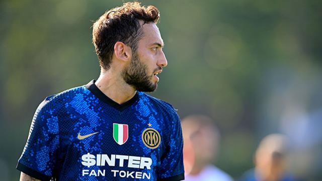 Hakan Çalhanoğlu, Inter’de şov yapıyor! Hazırlık maçına performansıyla damga vurdu