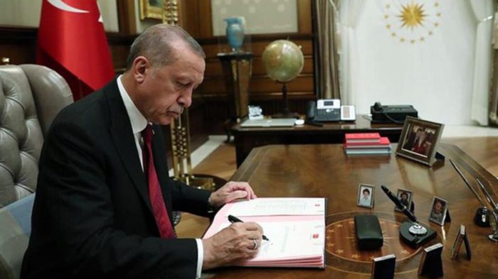 Hazine Ve Maliye Bakanlığı’nda İki Bakan Yardımcısı Görevden Alındı, Yerlerine Atama Yapıldı