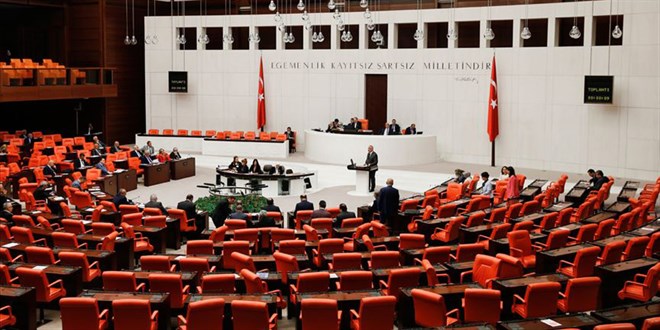 Meclis’te Çoğunluk Sağlanamadı! Memur Ve Memur Emeklilerine Yapılacak Ek Zam, Ocak Maaşına Yetişmeyecek