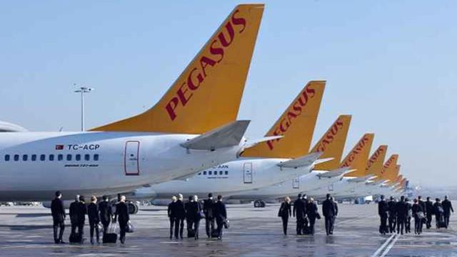 Pegasus’Un Attığı Mesaj Sosyal Medyada Tepki Topladı: Virüsü Sadece Türk Vatandaşları Mı Bulaştırıyor?