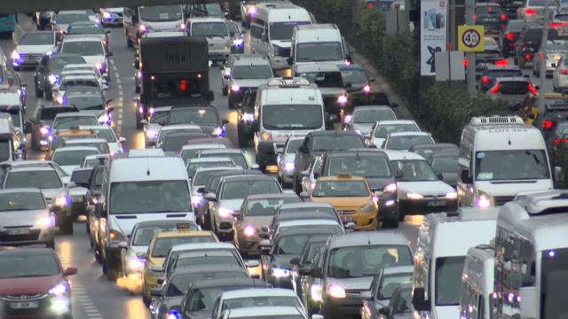 Trafikte yeni dönem! Mayıs 2022’den itibaren araçlara karakutu zorunluluğu geliyor